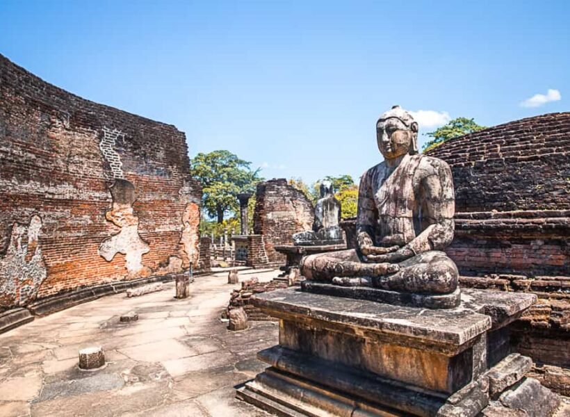 A-day-in-Polonnaruwa-00001