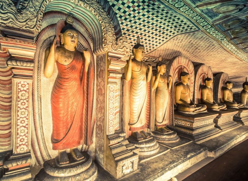 Dambulla-Cave-temple-Culturale-Triangle-sri-lanka