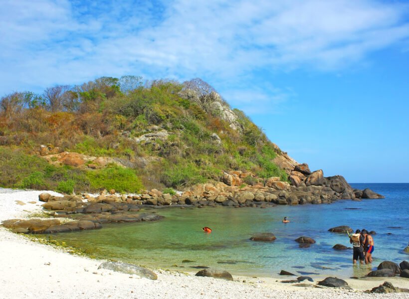 Pigeon_Island_National_Park,_Trincomalee