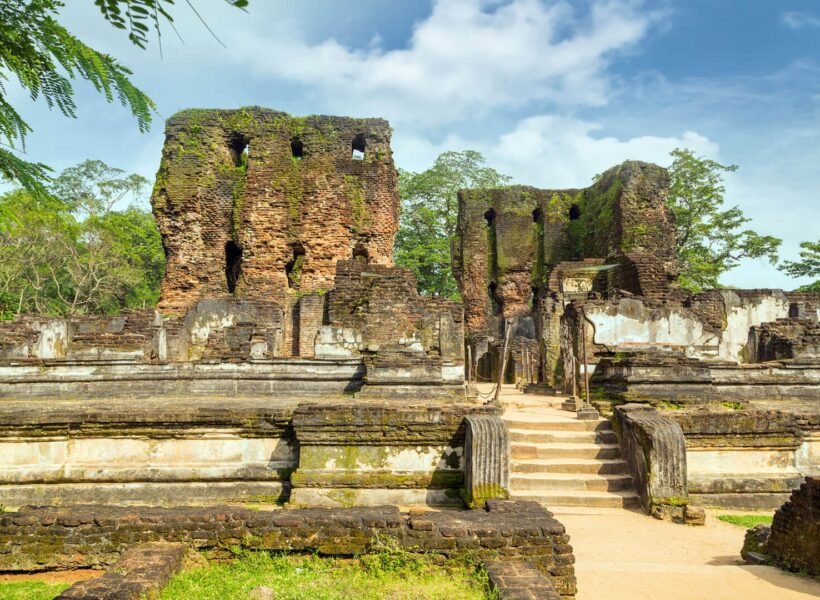Royal-Palace-of-King-Parakramabahu-in-the-world-heritage-city-Polonnaruwa-Sri-Lanka
