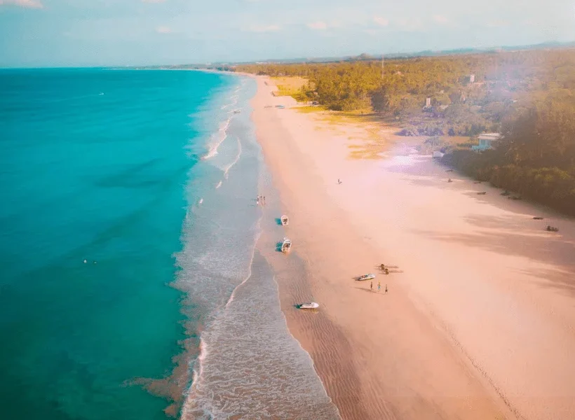 discover-nilaveli-beach