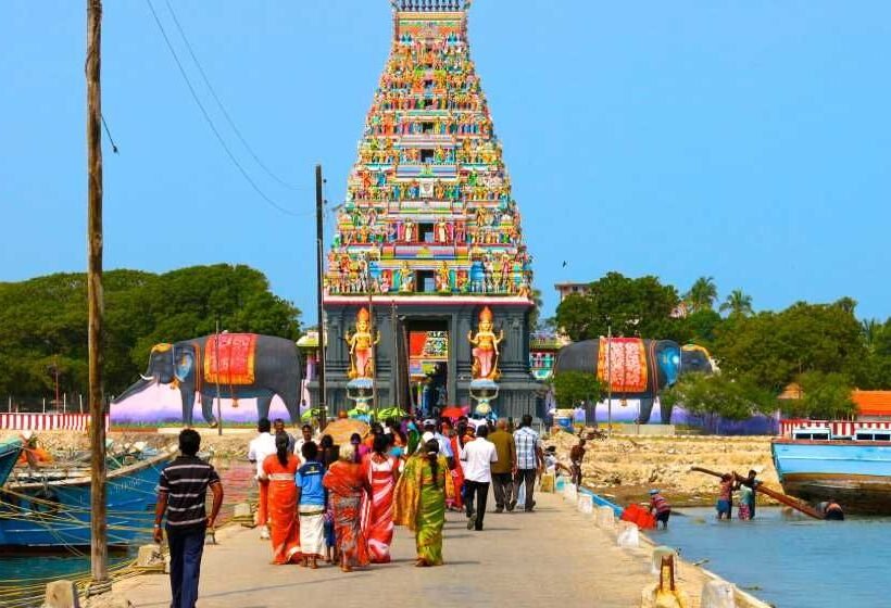 nagapooshani-amman-temple-jaffna-ramayana-tours-sri-lanka-1